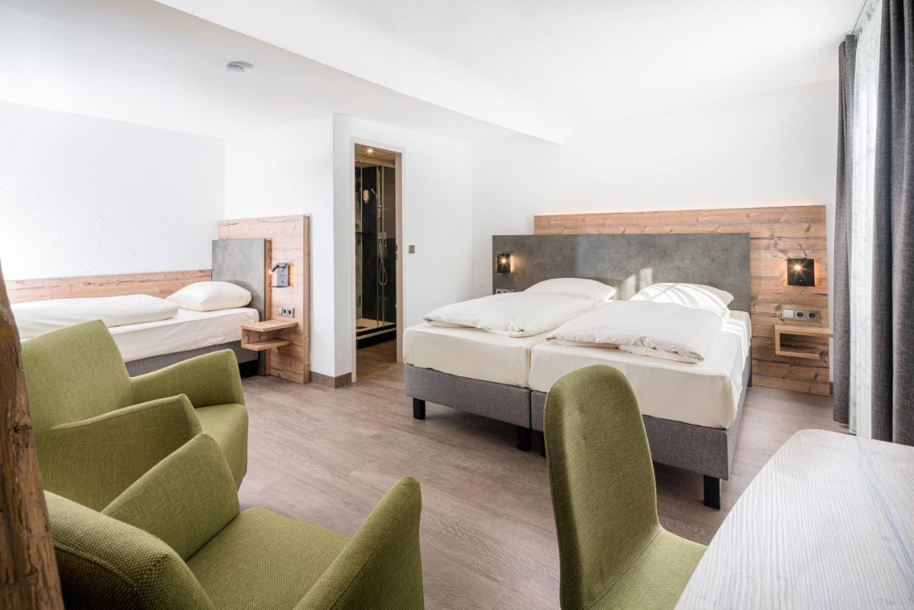 Hotel Cafe Adler 24H Self Check In Triberg im Schwarzwald Εξωτερικό φωτογραφία