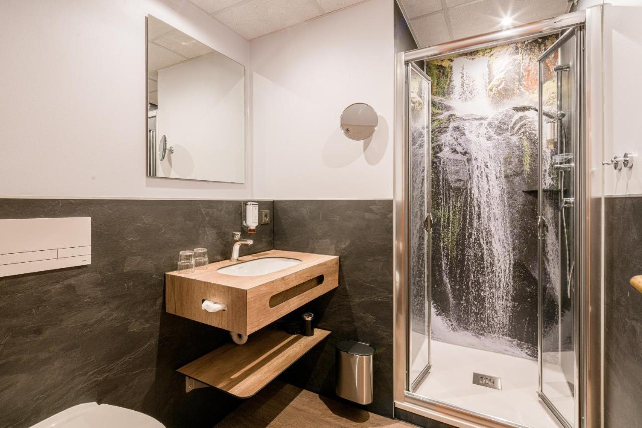 Hotel Cafe Adler 24H Self Check In Triberg im Schwarzwald Εξωτερικό φωτογραφία